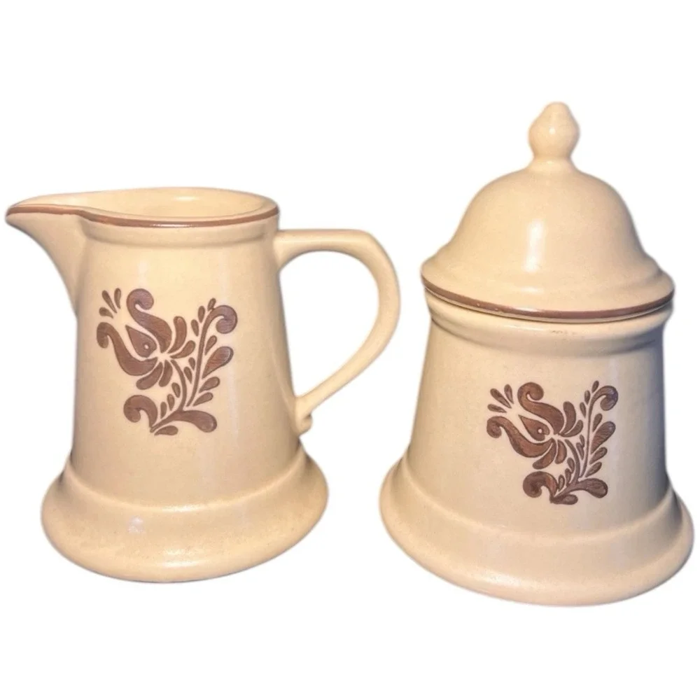 Pfaltzgraff Vintage 'Village' Sugar Bowl with Lid and Creamer Brown & Tan Retro
